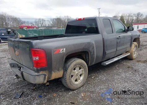 2010 Chevrolet Silverado 1500 Lt z USA, uszkodzony, nr VIN 1GCSKSE39AZ114710